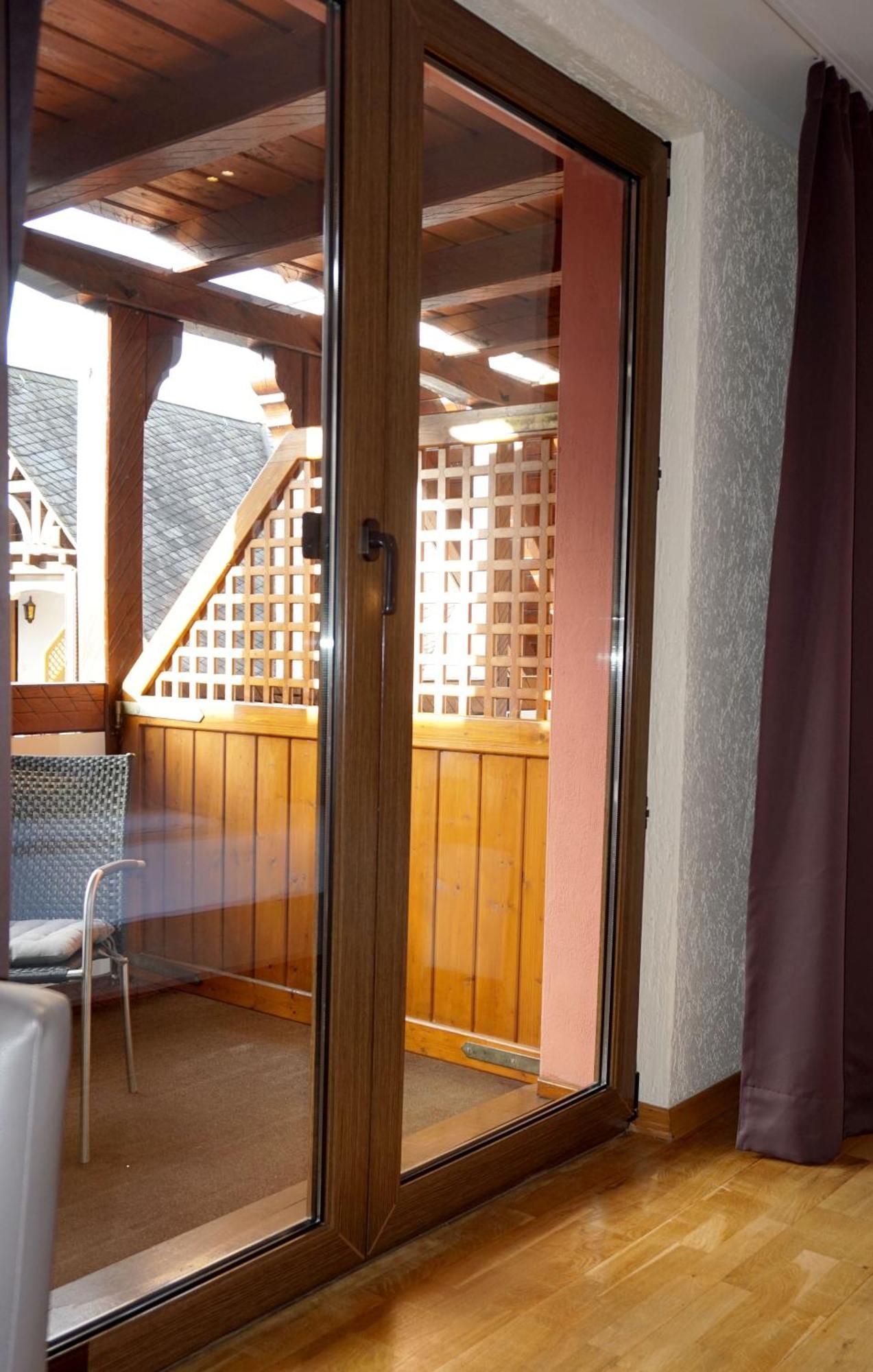 Hotel Weinhaus Lenz Briedern Zimmer foto